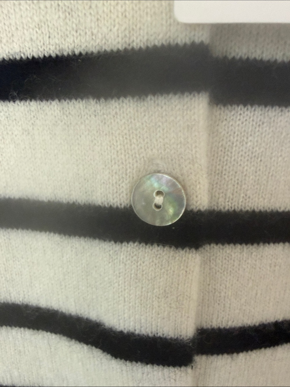 NWT QUINCE CREAM & BLACK STRIPED CASHMERE BUTTON-FRONT CARDIGAN XS - Picture 4 of 6
